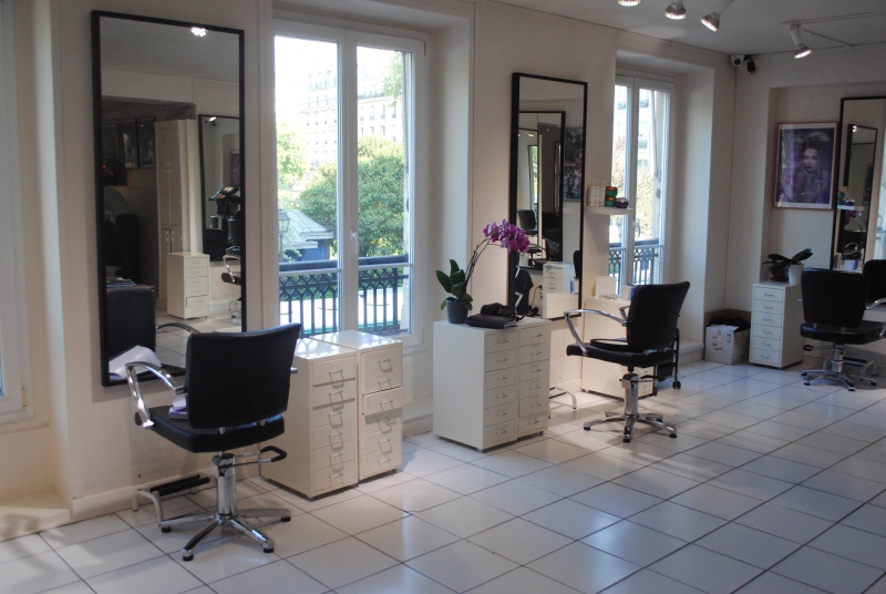 salon-coiffure-NANS LES PINS-min_floor-home-office-property-living-room-room-781228-pxhere.com